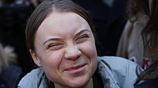 Greta Thunbergová ve tvrtek stanula ped londýnským soudem kvli obvinní z...