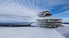 Polská bouda s meteorologickou stanicí na vrcholu Snky. (2. 2. 2024)