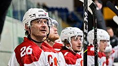 Hokejová 2. liga Slovan Ústí - Piráti Chomutov, únor 2024. Chomutovský kapitán...