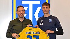Ond�ej Kri�falu�i, posila fotbalových Teplic ze Slavie, se sportovním �editelem...