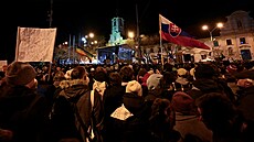 Slováci ve tvrtek opt vyli do ulic na protivládní demonstrace kvli...