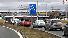 Letos za�ne p�estavba velkého kruhového objezdu na Nové Hospod� u Makra. �idi�i se budou muset obrnit trp�livostí. 