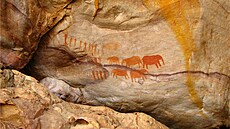 Skalní malby San� (K�ovák�) ve Stadsaalských jeskyních v poho�í Cederberg...