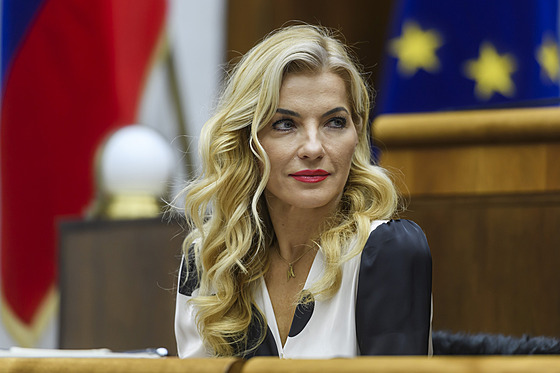 Slovenská ministryn kultury Martina imkoviová (14. listopadu 2023)
