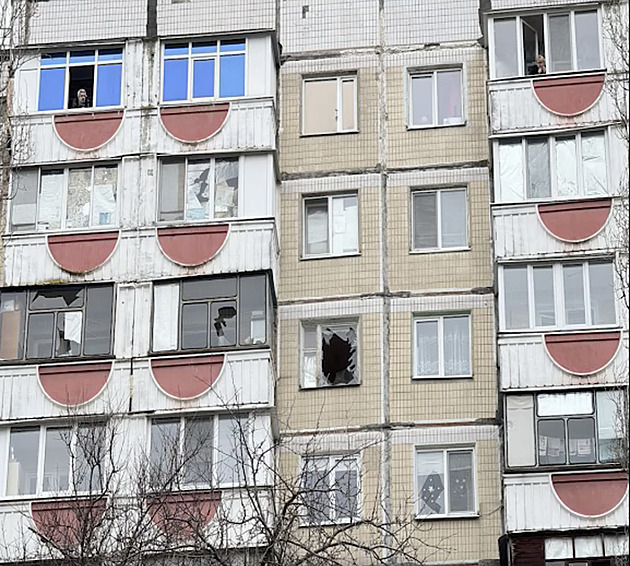 Panika v ruském Belgorodu. Lidé umírali v obchodě, gubernátor viní český Vampire