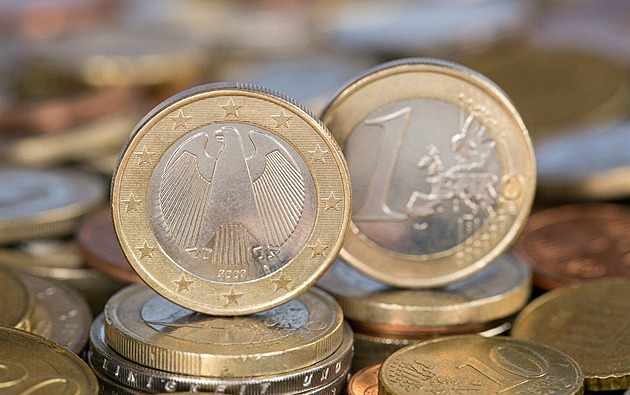 Chytré zadlužení po německém způsobu. Držme svým sousedům palce, jsme na nich závislí