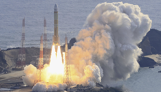 Japonská raketa vynesla na oběžnou dráhu dva satelity. Loni se pokus nezdařil