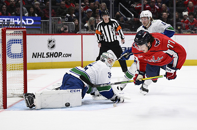 St. Louis rozstřílelo Montreal, Vancouver si upevnil vedení v soutěži