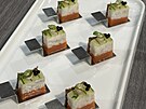 Lososový gravadlax, rillettes ze pstruha, okurkový relish, tmavý chléb,...