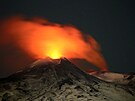 Etna má ke klidu daleko. Tento snímek boulivé erupce byl poízen v roce 2017.