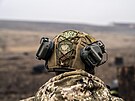 Ukrajinský voják bhem výcviku na blíe neureném míst v Doncké oblasti na...