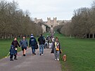 Venkovský hrad královské rodiny Windsor je oblíbeným místem turist. (1. ledna...