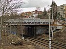 Most vede nad elezniním koridorem z Brna na Vysoinu. Práce jsou tak...