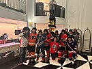 The Travelling Jagrs v hotelu vyv�sili dres Jaromíra Jágra.