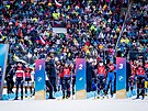 Biatlonistky se na mistrovství svta v Novém Mst na Morav chystají ke startu...
