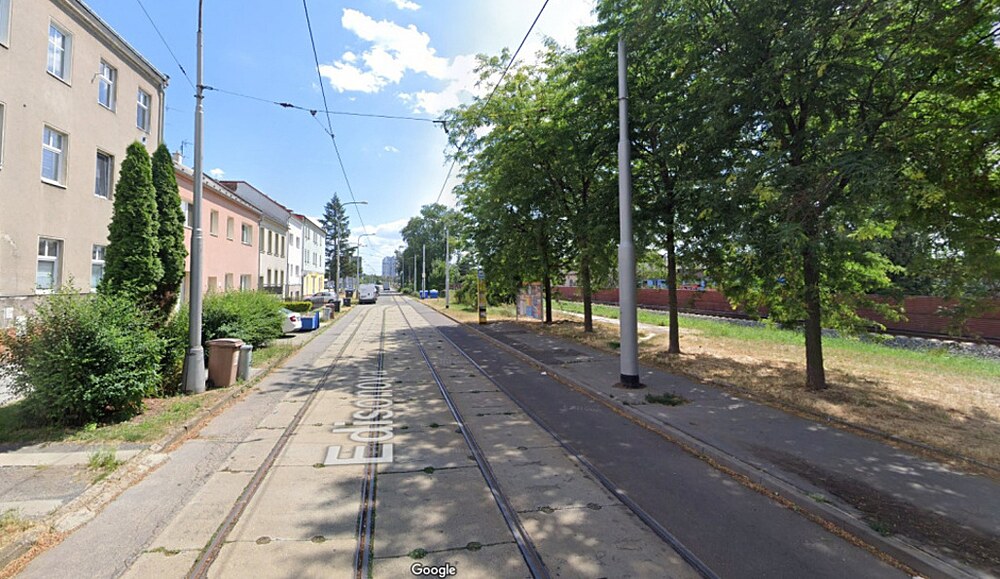Tramvajová tra� v Hodolanech u� pomalu dosluhuje.