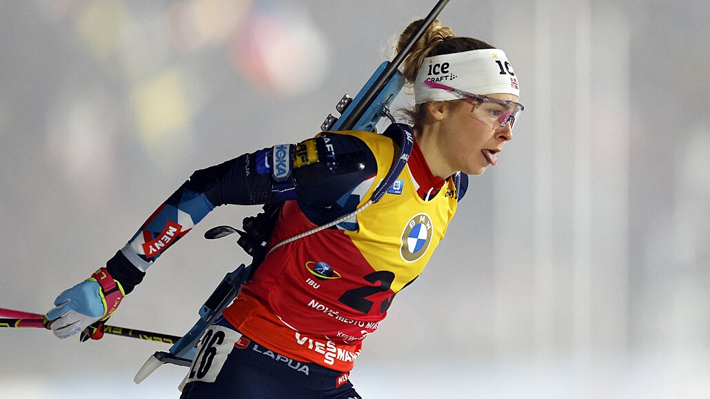 Norská biatlonistka Ingrid Landmark Tandrevoldová