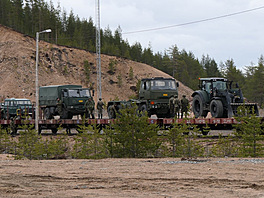 Vojenská technika finské armády na elezniním transportu