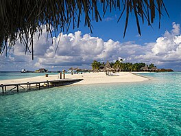 Veligandu Island Beach, Maledivy. Tato vítzná plá dala jméno celému ostrovu,...
