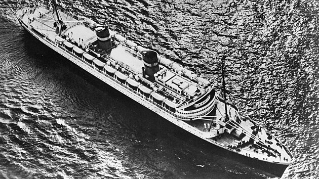 Leteck snmek lodi Nieuw Amsterdam roku 1940