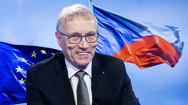 Hostem po�adu Rozst�el je ministr pro evropsk� z�le�itosti Martin Dvo��k (STAN).