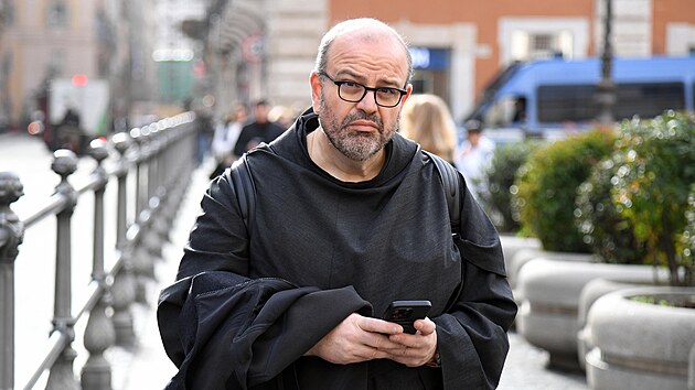 Paolo Benanti je expertem na umlou inteligenci. Vatiknu i mu rad s dopady AI na spolenost.