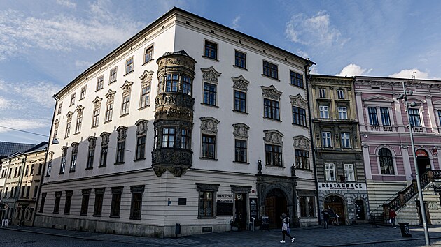 Hauenschild�v pal�c v Olomouci chce magistr�t p�estav�t na malometr�n� byty.