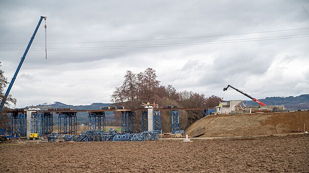 Stavba dálnice D49 v úseku Hulín-Fryšták (únor 2024)