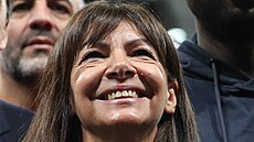 Paíská starostka Anne Hidalgová pi slavnostním otevení Adidas Areny v...