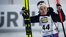 Nadená biatlonistka Baiba Bendiková z Lotyska po sprintu na MS v Novém Mst...