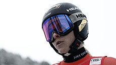 výcarská lyaka Lara Gutová Behramiová na startu obího slalomu Svtového...