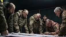 Vrchní velitel ozbrojených sil Ukrajiny Oleksandr Syrskyj a ukrajinský ministr...