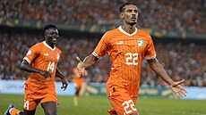 Sébastian Haller oslavuje rozhodující gól ve finále Afrického poháru národ�.