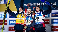 NORSKÉ PÓDIUM. Medaile ve sprintu si rozdali st�íbrný Johannes Bö (vlevo),...