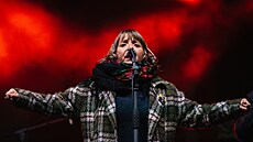 Barbora Hrzánová vystupuje na Koncertu pro budoucnost na Václavském nám�stí...