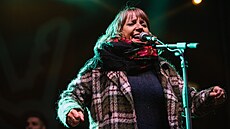 Barbora Hrzánová vystupuje na Koncertu pro budoucnost na Václavském nám�stí...