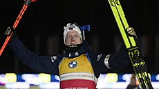 Johannes B� se raduje z triumfu ve vytrvalostn�m z�vod� na MS v Nov�m M�st� na...