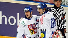 Martin Straka s Jaromírem Jágrem v reprezentaním dresu bhem pípravného...