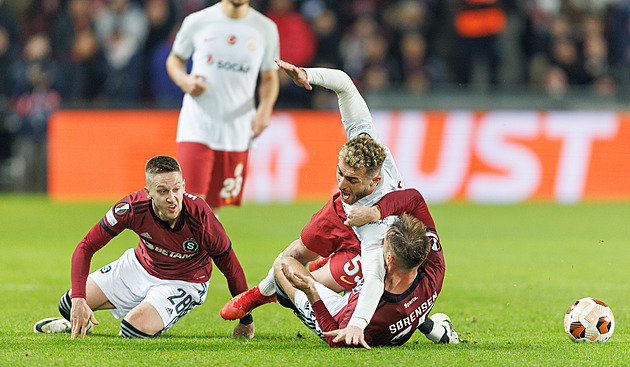 Slavii může strašit Karabach, Spartu láká Liverpool, Plzeň může jít na Ajax