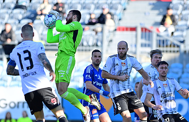 Č. Budějovice - Olomouc 2:1, domácí se zvedli ze dna, výhru trefili Králik s Ondráškem