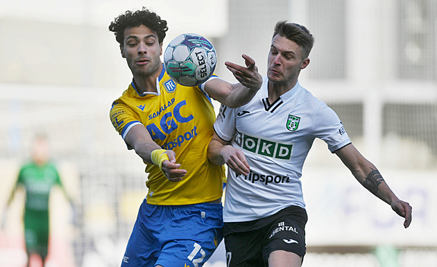 Teplice - Karviná 2:2, hosté mají první jarní bod, v závěru srovnal Akyniemi