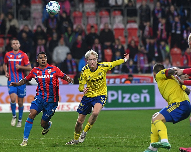 ONLINE: Plzeň - Zlín, domácí bojují o finále poháru i s Šulcem a Chorým