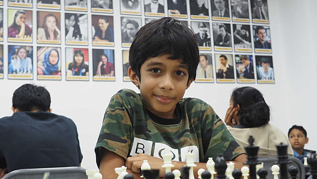 Rekord osmiletého šachisty. Na turnaji jako nejmladší v historii porazil velmistra