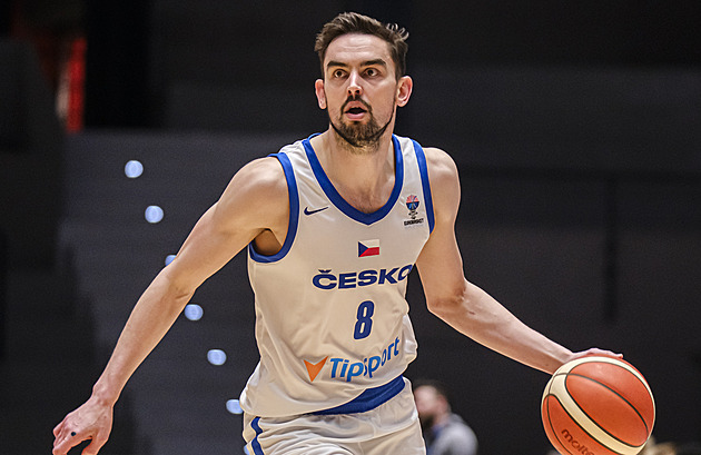 Satoranský vykouzlil double double, Češi v kvalifikaci o EuroBasket zdolali Brity