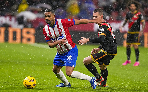 Girona pokořila po pauze třikrát Vallecano a vrátila se před Barcelonu