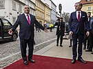 Setkání lídr V4. Petr Fiala se vítá s premiérem Maarska Viktorem Orbánen....