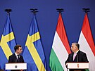 Maarský premiér Viktor Orbán se úastní tiskové konference se védským...