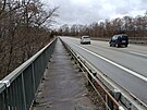 Projektantem byla cena oprav mostu odhadnuta na 44 milion� korun. Ve�ejn�...
