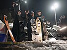 Elitní snowboardisté ádili v Praze na ptadvacetimetrovém zábradlí