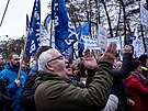 Protestn mtink asi dvou tiscovek zamstnanc ostravsk huti Liberty ped...